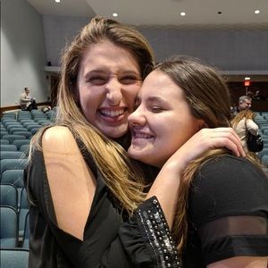 Meet your Posher, Reese